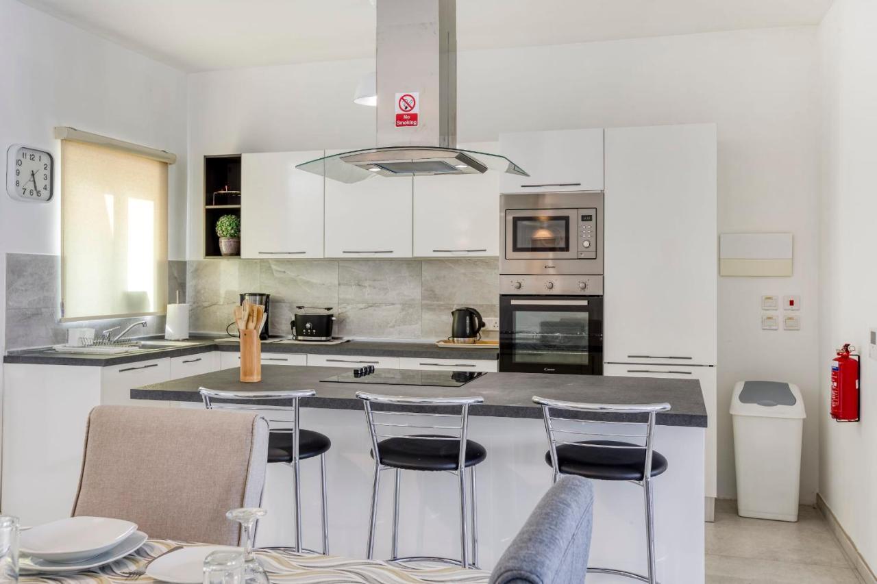 Gzira Penthouse - Hosted By Sweetstay Экстерьер фото