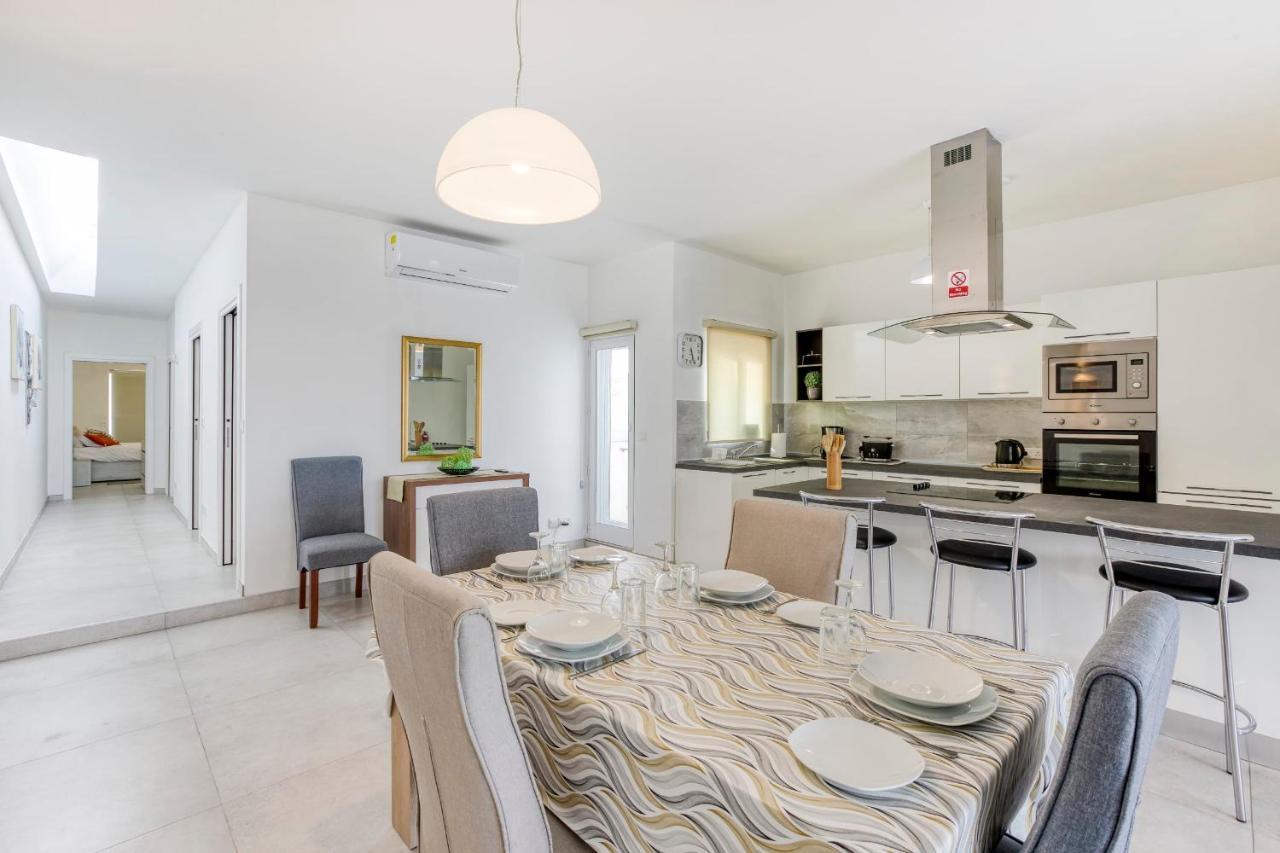 Gzira Penthouse - Hosted By Sweetstay Экстерьер фото