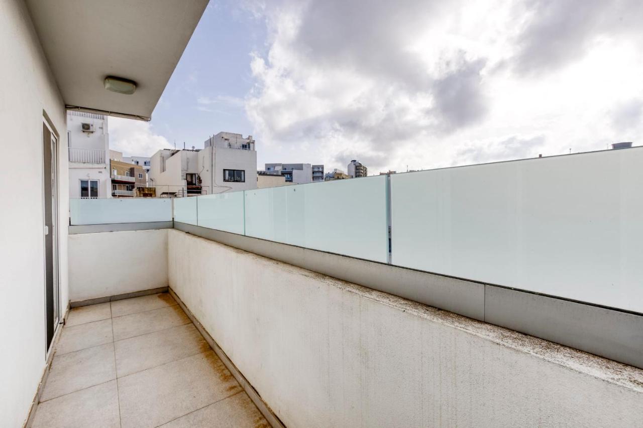 Gzira Penthouse - Hosted By Sweetstay Экстерьер фото