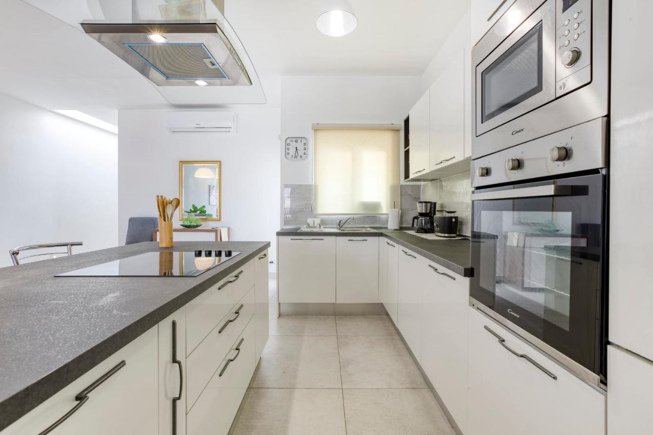 Gzira Penthouse - Hosted By Sweetstay Экстерьер фото